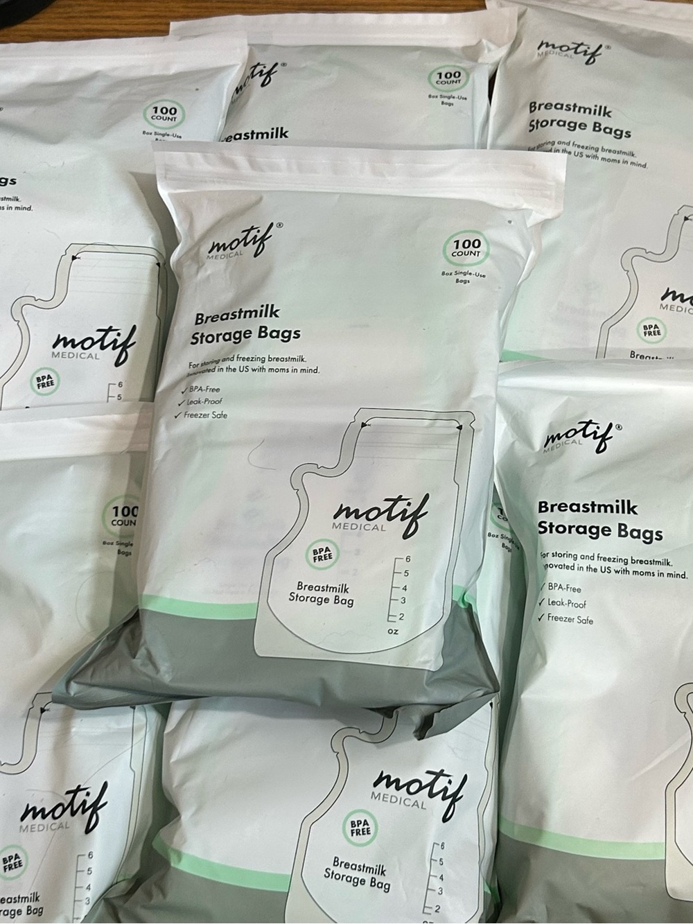 7 Motif Medical Breastmilk Storage Bags Lot Stores 8oz 700 Bags BPA FREE Freezer